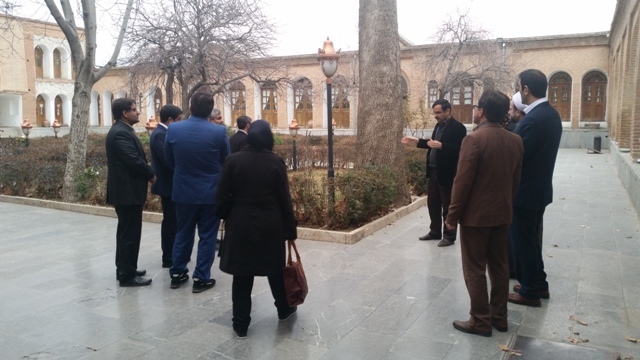 دومين نشست شوراي مديران فرهنگي و اجتماعي منطقه 5 دانشگاه­هاي کشور در دانشگاه کردستان برگزار گرديد.